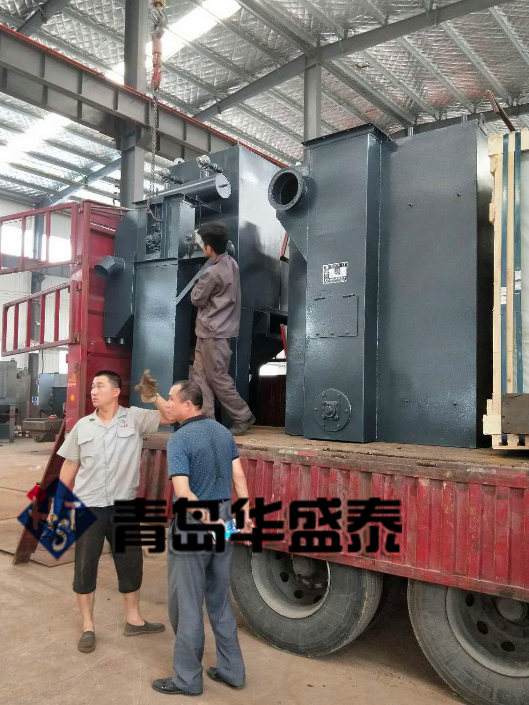 發(fā)往福州福清市376吊鉤式拋丸機(jī)發(fā)貨現(xiàn)場(chǎng)圖